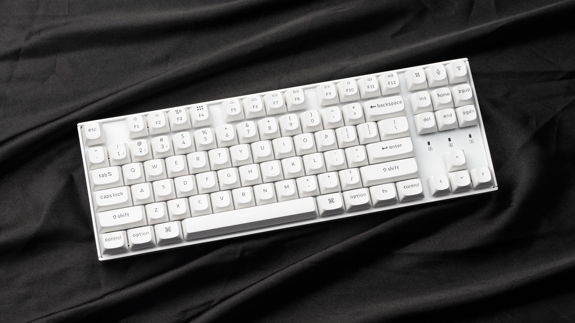Keychron K8 Pro QMK/VIA Wireless Mechanical Keyboard Keychron K8 Pro QMK/VIA Wireless Mechanical Keyboard