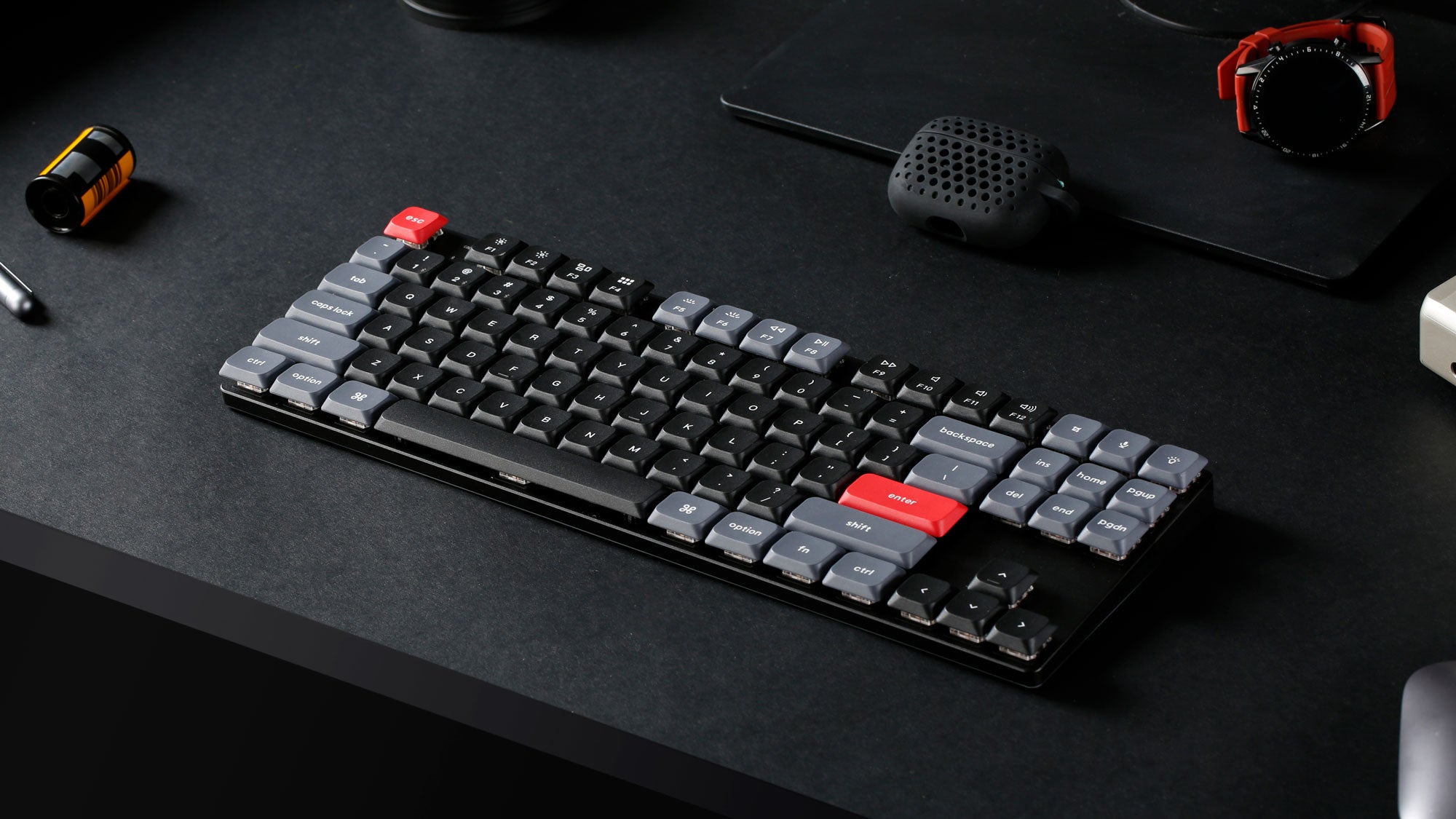 Keychron K1 Pro QMK/VIA Low-Profile Wireless Mechanical Keyboard with an ultra-slim body and hot-swappable Keychron K1 Pro QMK/VIA Low-Profile Wireless Mechanical Keyboard with an ultra-slim body and hot-swappable