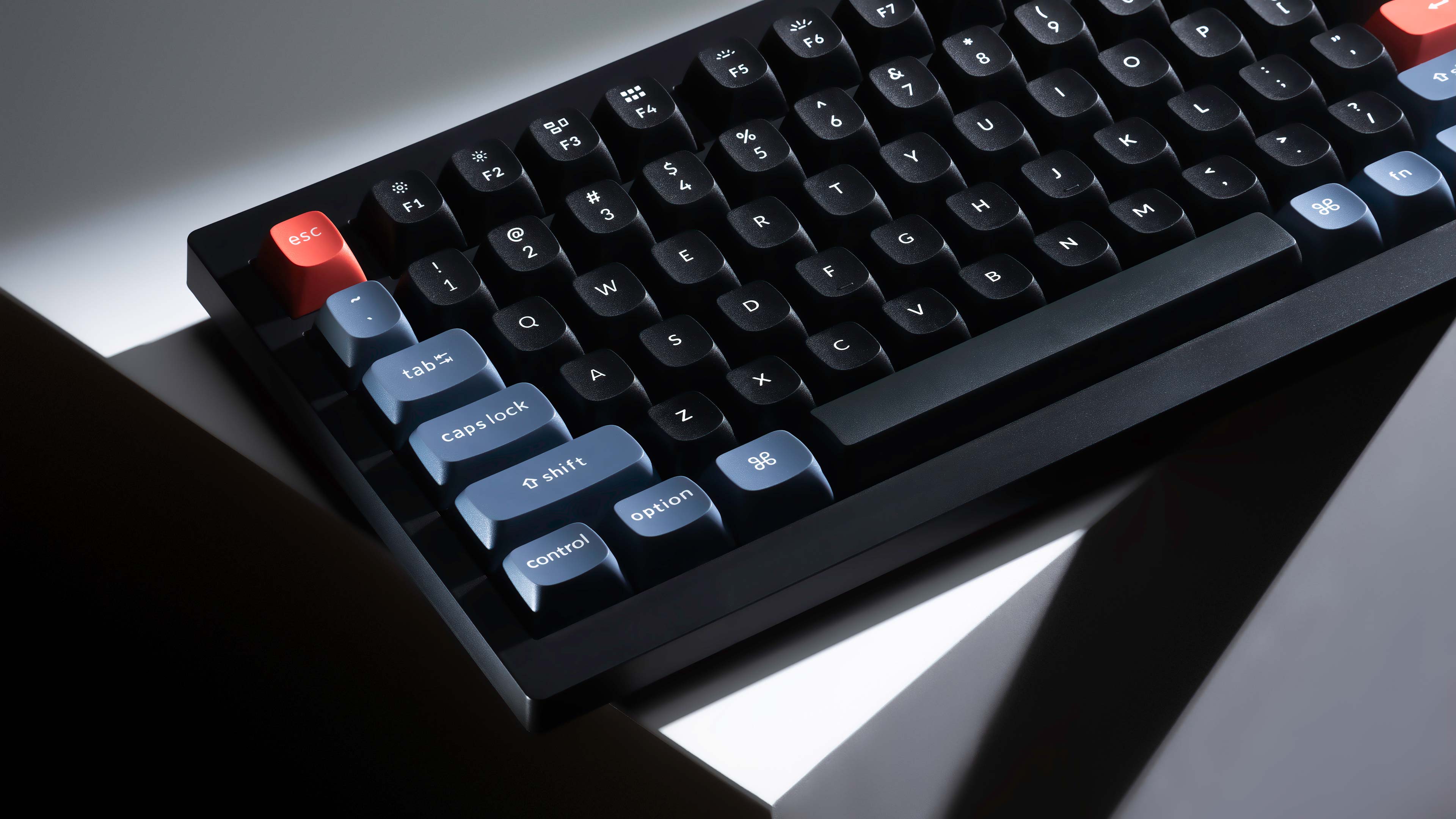 OSA Profile Double-shot PBT Keychron V1 Custom Mechanical Keyboard OSA Profile Double-shot PBTKeychron V1 Custom Mechanical Keyboard